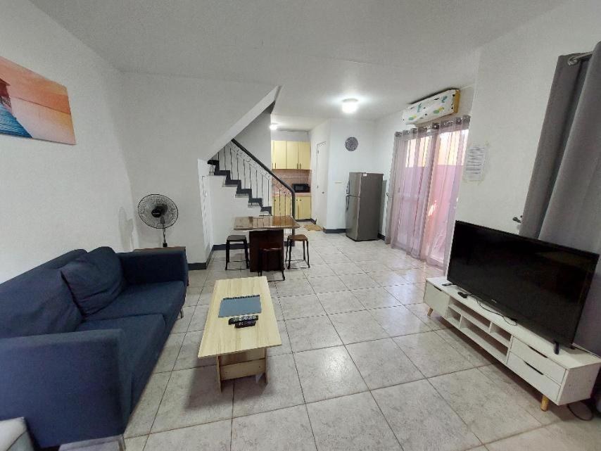 막탄 Vacation Town House Near Mactan Cebu Airport 빌라 외부 사진