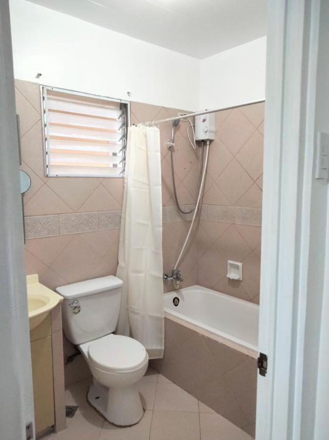 막탄 Vacation Town House Near Mactan Cebu Airport 빌라 외부 사진