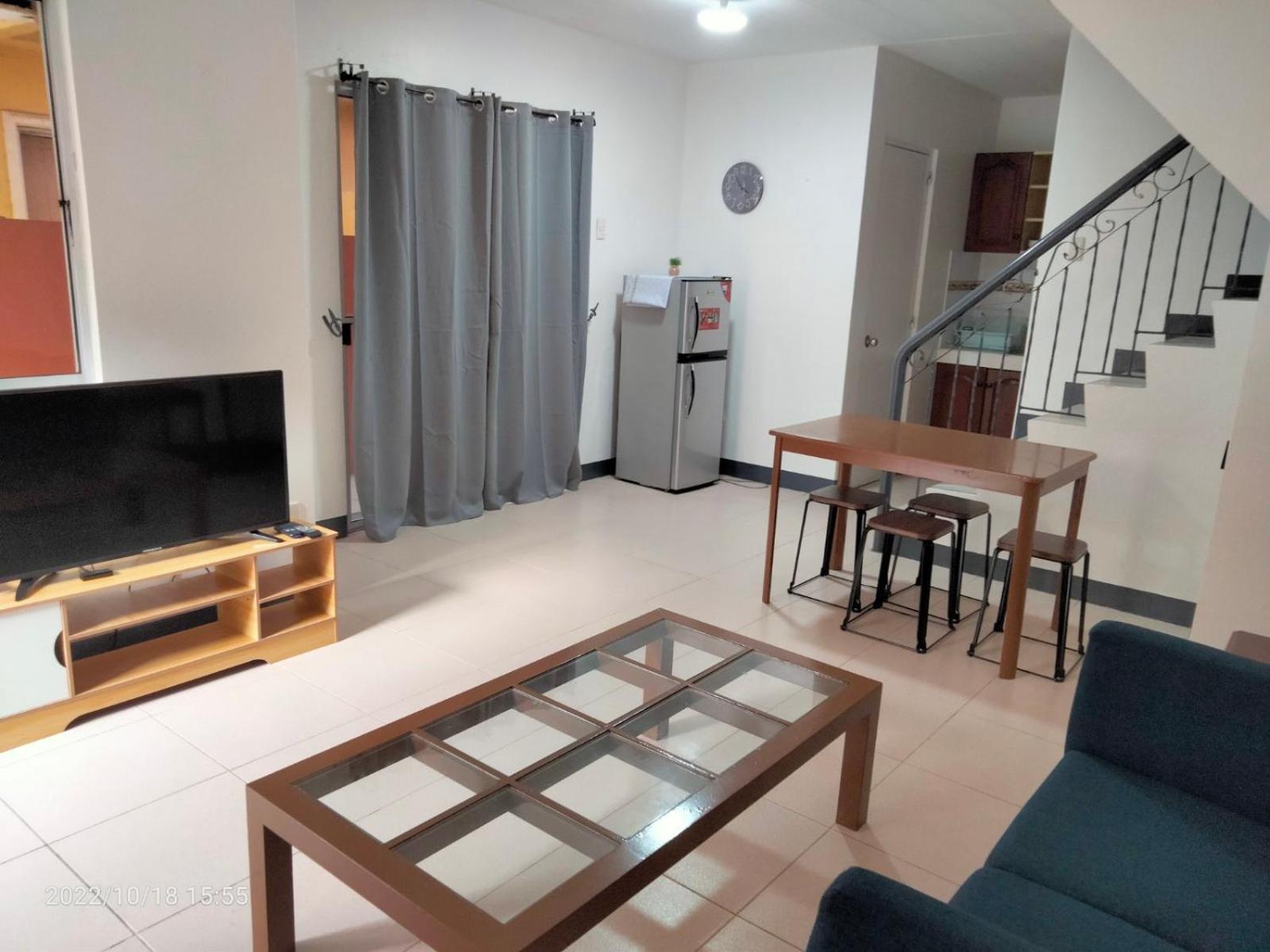 막탄 Vacation Town House Near Mactan Cebu Airport 빌라 외부 사진