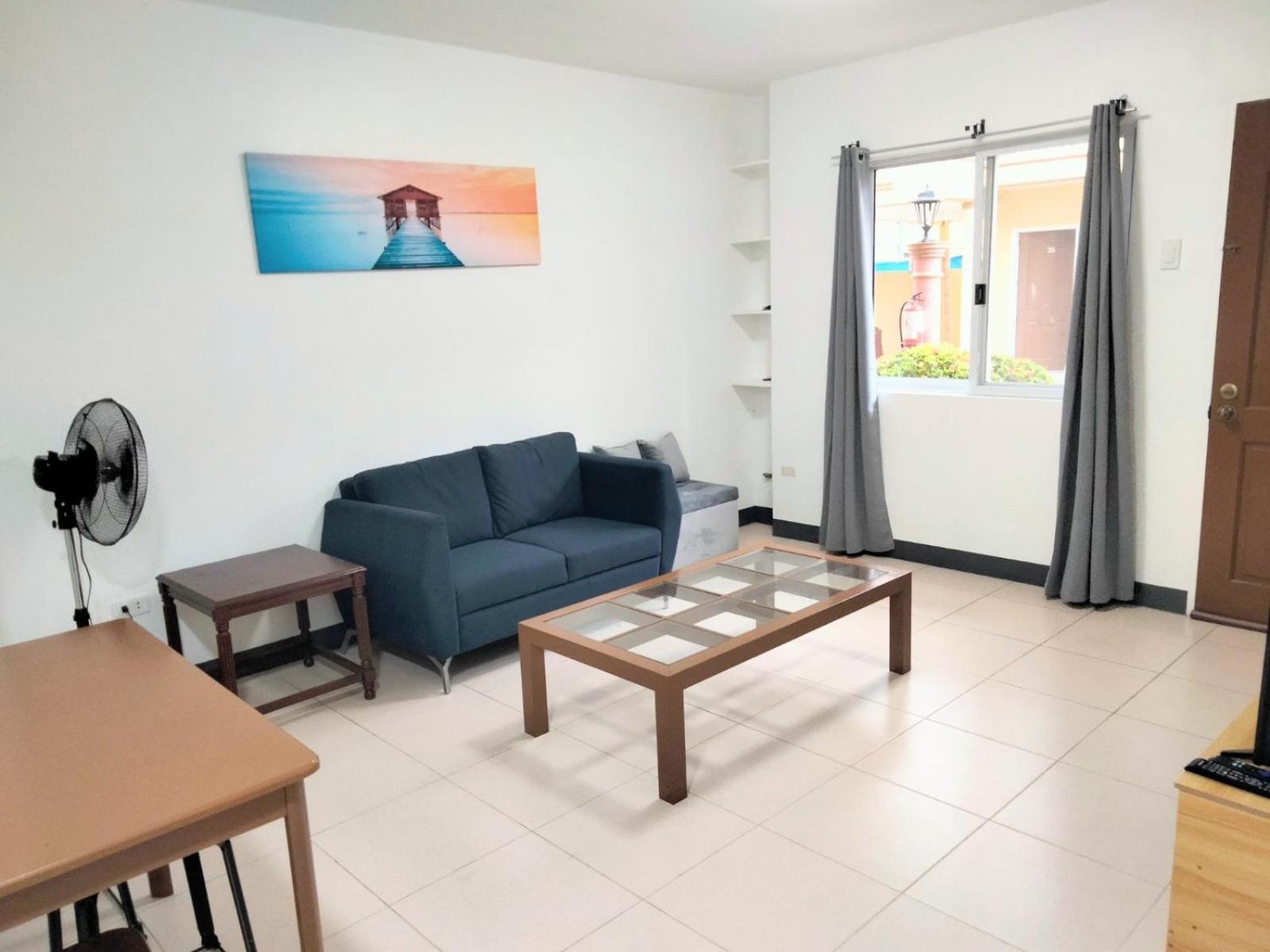 막탄 Vacation Town House Near Mactan Cebu Airport 빌라 외부 사진